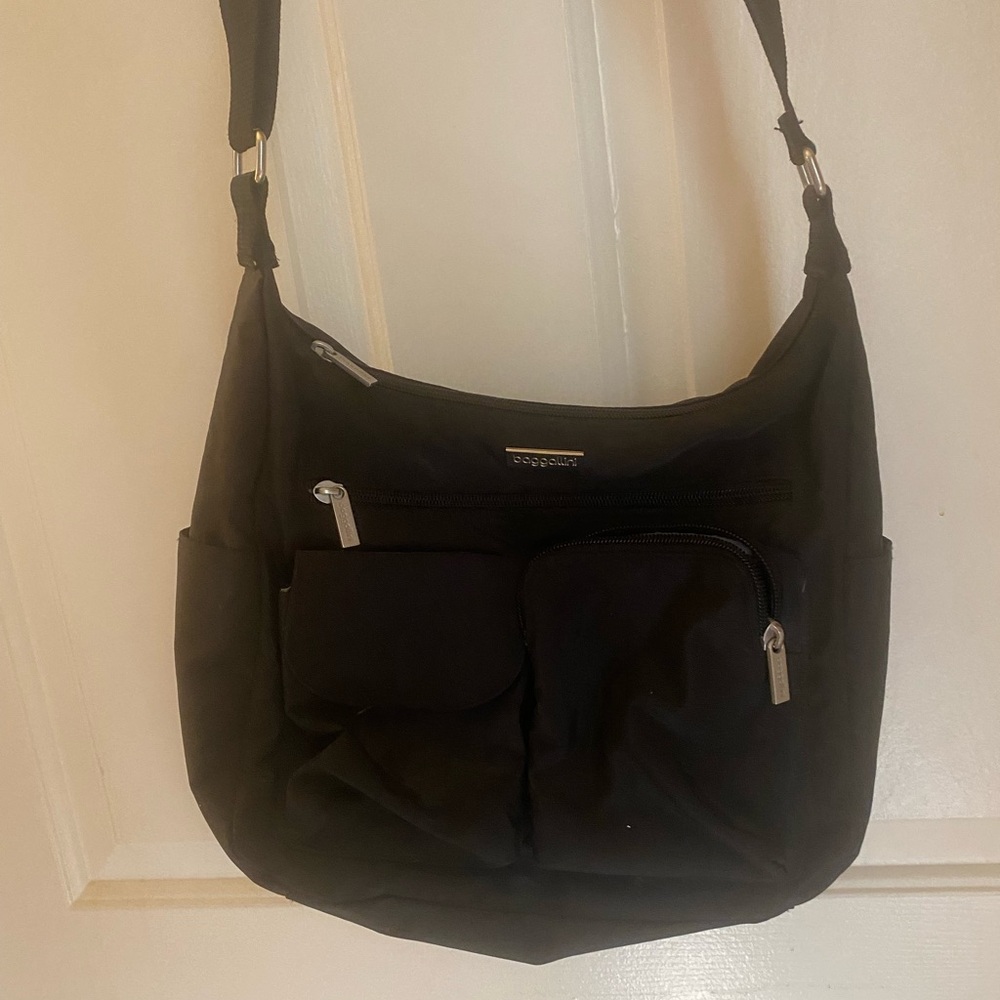 Baggallini Crossbody Purse